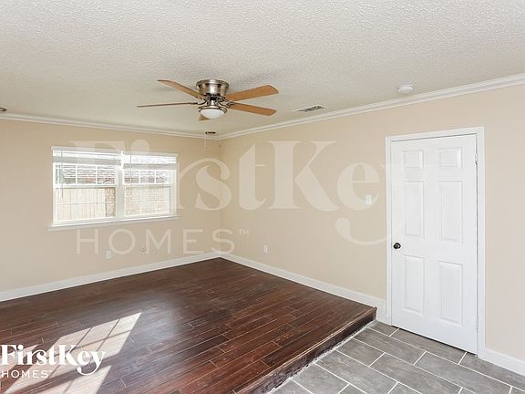 2nd image of 7355 Green Acres Dr