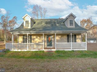 26190 Murphy Ln, Mechanicsville, MD 20659