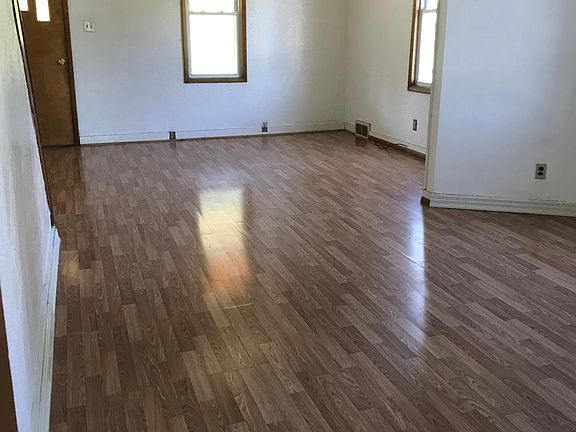 2nd image of 6 Sewickley Ave