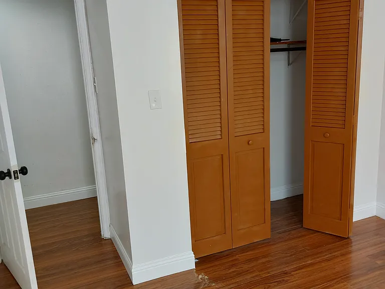 1512 Oak Grove Ave #2 — Photo 6