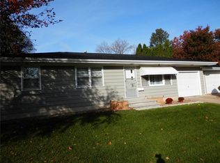 110 Wesley Dr NW, Cedar Rapids, IA