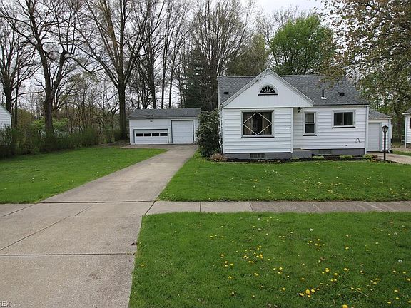 2nd image of 356 E Central Ave