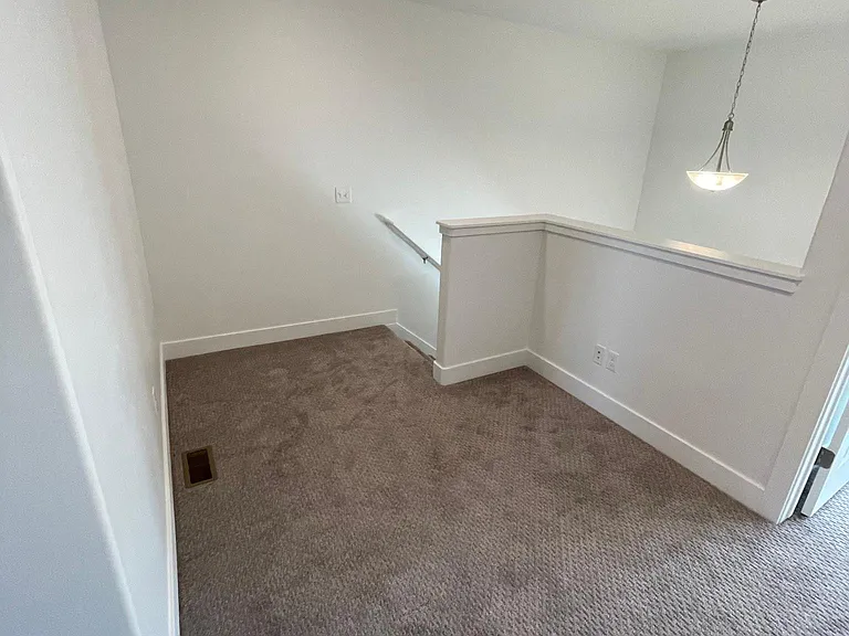 1122 N 1920 W — Photo 20