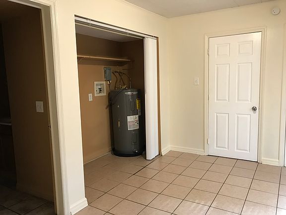 5th image of 10111 N 14th St