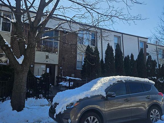 2nd image of 2201 Strahle St APT B207