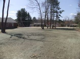 1032 Bodwell Rd, Manchester, NH 03109