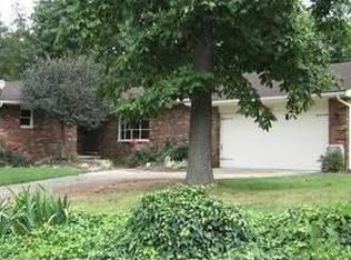 6299 Rosalind Rd, Huntington, WV 25705