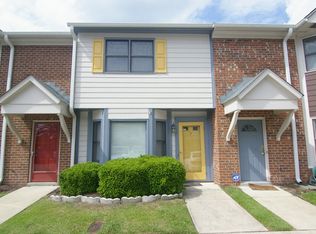 319B Saint Andrews Dr, Greenville, NC 27834