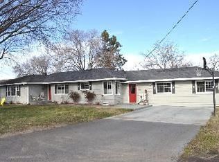 2495 Roberts Rd, Medford, OR 97504