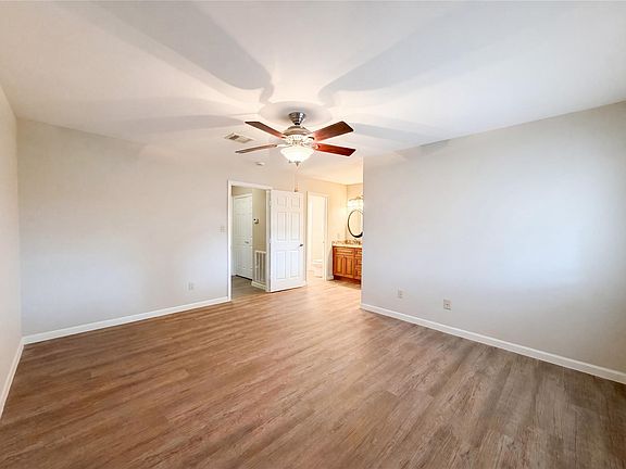 4th image of 22031 Birch Valley Dr