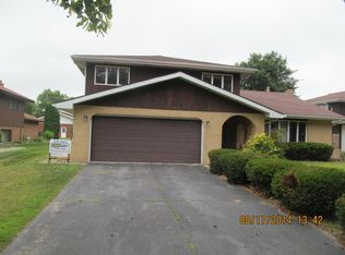 18314 De Jong Ln, Lansing, IL 60438
