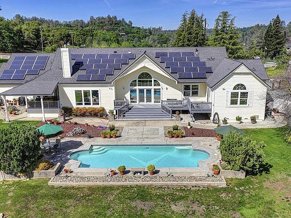 2nd image of 4558 Country View Ct