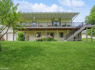 1511 W Franklin Ave, Indianola, IA 50125