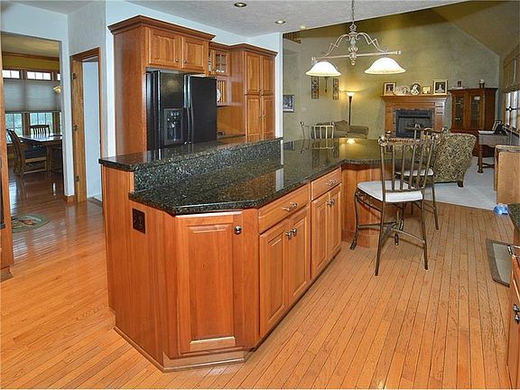 3rd image of 11101 Sophia Ct