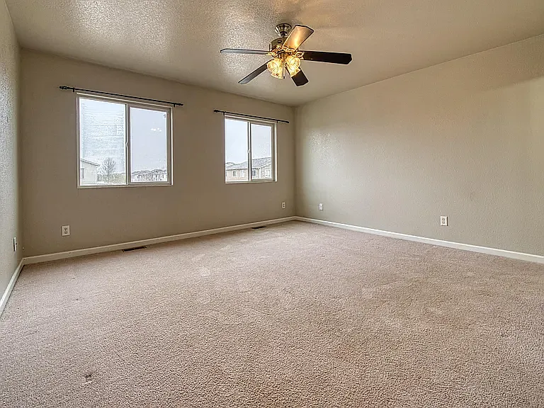 1902 Harvest Moon Dr — Photo 23