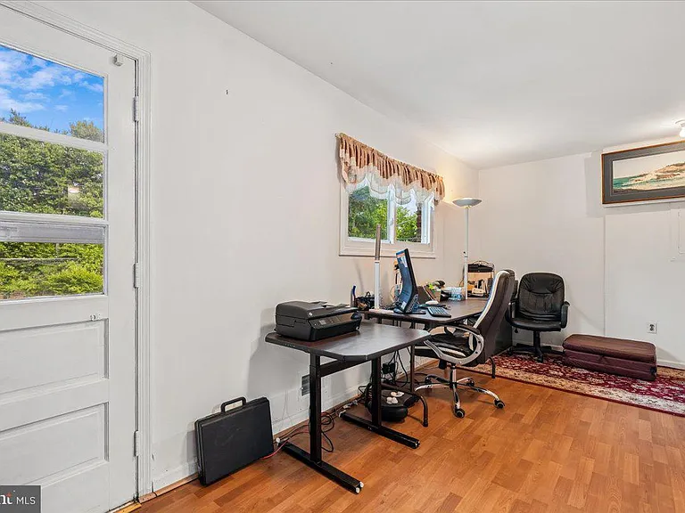 11119 Lamplighter Ln — Photo 13