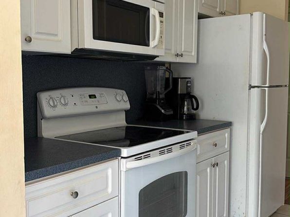 7085 Nova Dr APT 225