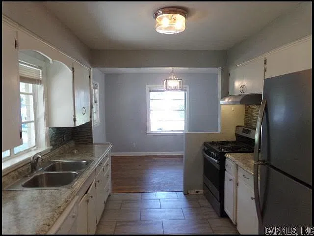 4 bed, 2.0 bath, 1593 sqft, $1,200 — Photo 4