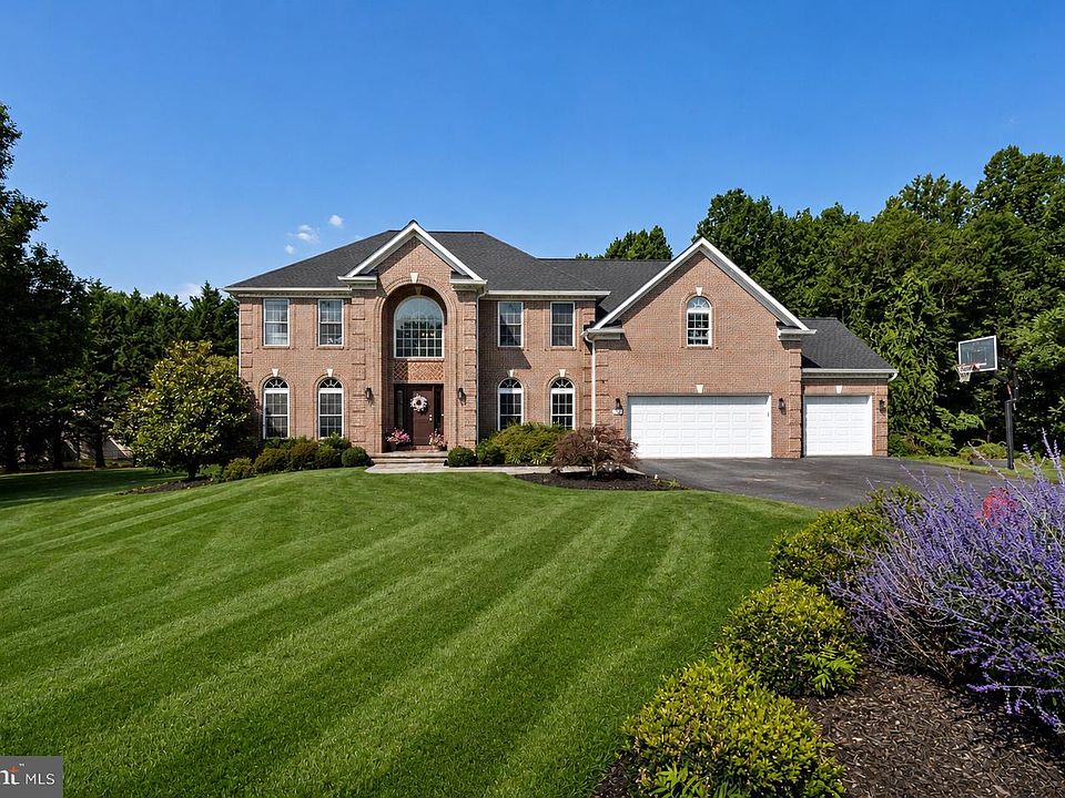 1st image of 5562 Moriarty Ct