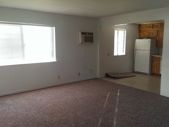 2nd image of 1913 Proctor Ave