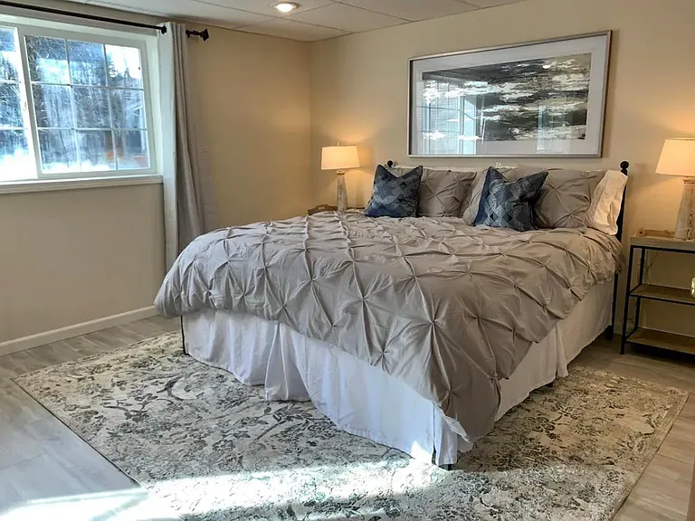 E Woodland Dr — Photo 20