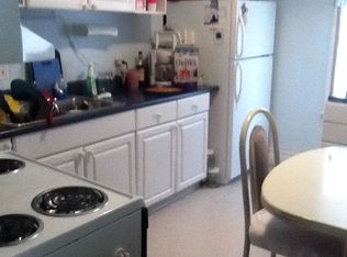 419 6th St APT 1, Huntington, WV 25701