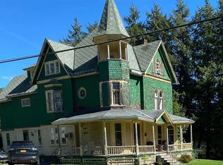 142 W Main St, Stamford, NY 12167