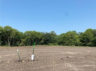 8040 NW 106th Ct, Johnston, IA 50131