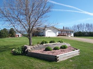 45916 219th St, Volga, SD 57071