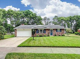 868 Crestview Dr, Troy, OH 45373