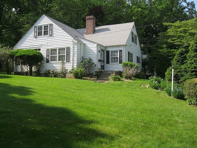 1st image of 55 Hillside Ter