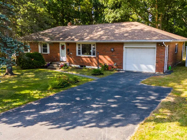 3 Bluebell Lane, Albany, NY 12211