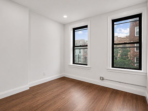 2nd image of 126 Union St #2