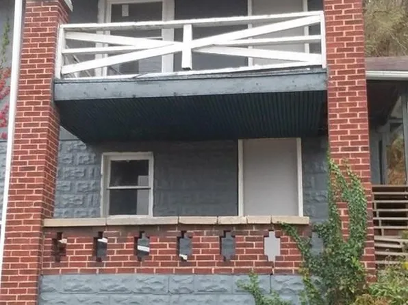 918 Caldwell Street, McMechen, WV 26040