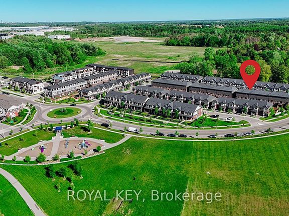 4th image of 324 Equestrian Way #39
