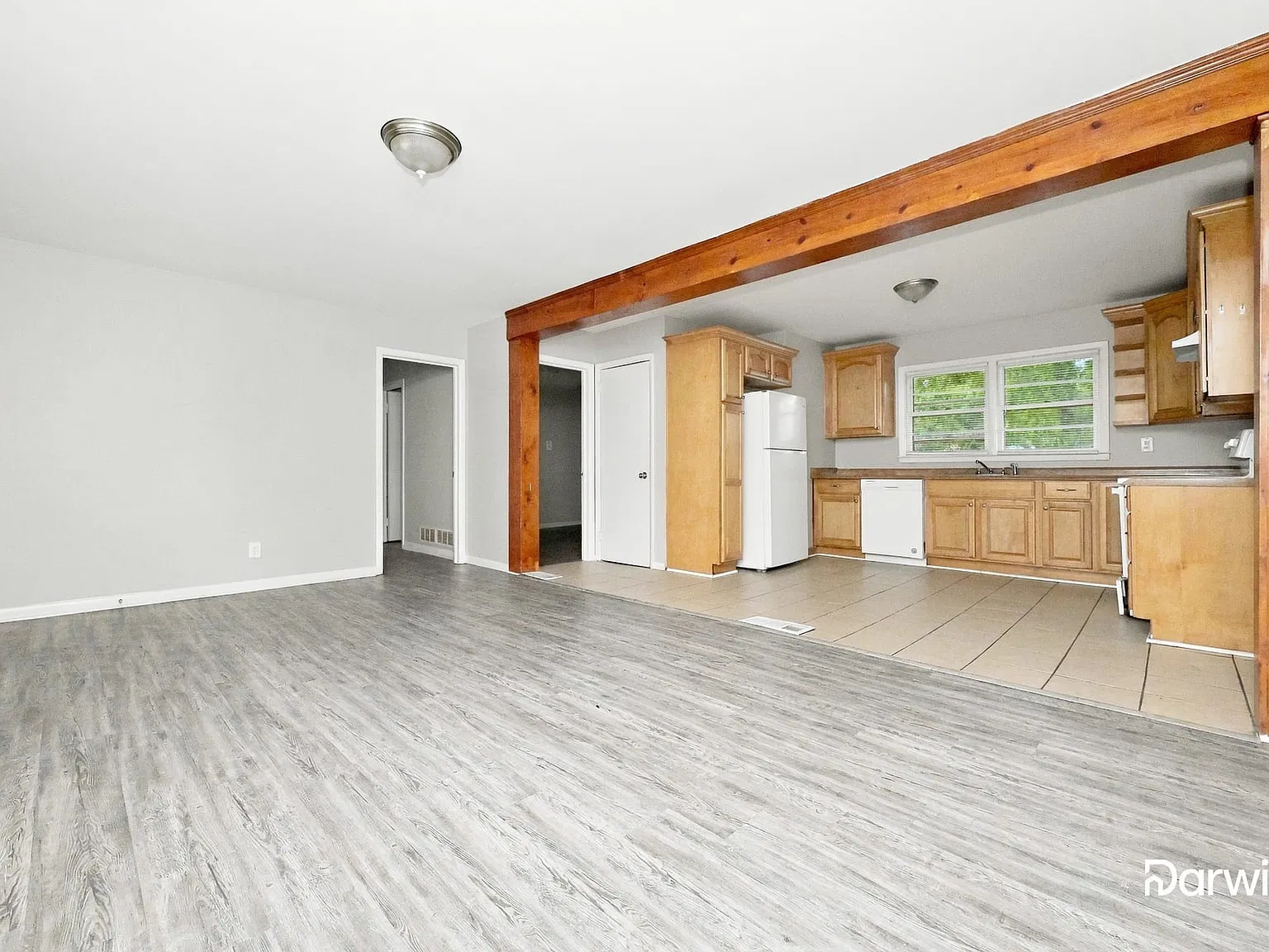 3 bed, 1.5 bath, 1100 sqft, $1,520 — Photo 4