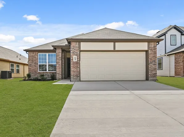 5045 Cervinae Rd, Fort Worth, TX 76036