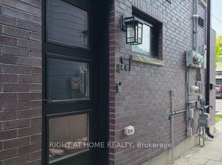 185 Carleton Ave #B, Ottawa, ON K1Y 0J5