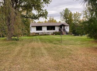 12550 347th St, Lindstrom, MN 55045