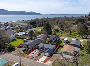 9554 5th St, Bay City, OR 97107