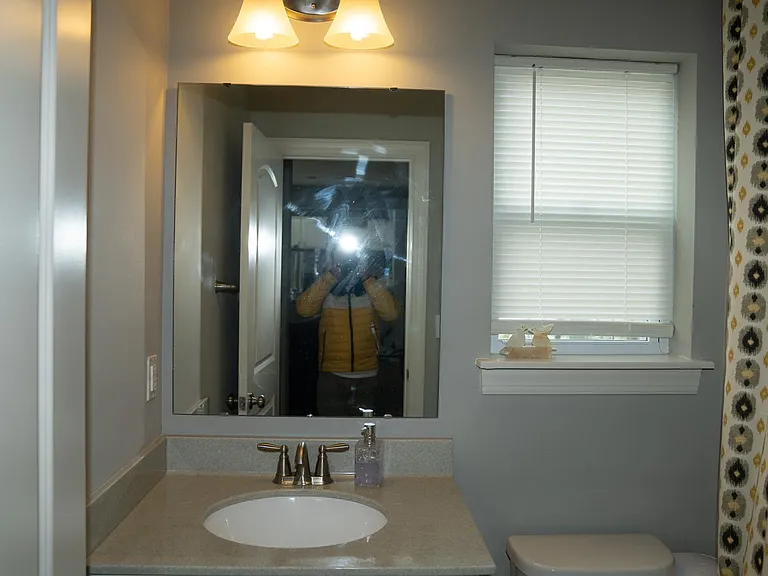 7082 Founders Way — Photo 5