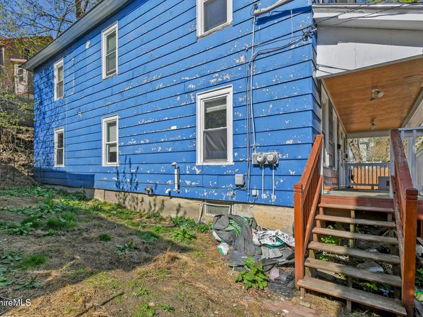 129-131 E Quincy St, North Adams, MA 01247