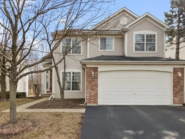 29705 Butterfly Ct, Lake Bluff, IL 60044