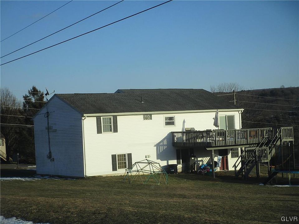 2nd image of 1133 Running Deer Dr