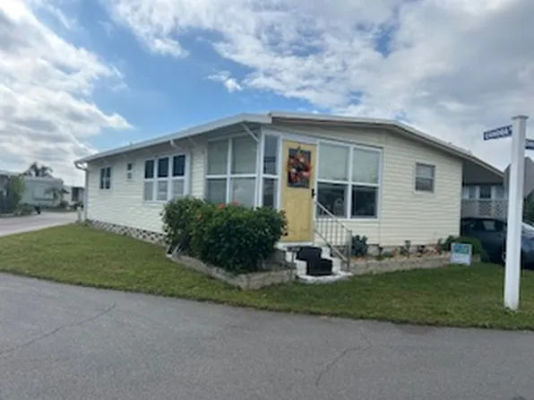 1902 Onaka Dr #290, Orlando, FL 32839