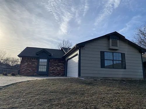 5914 S 87th East Ave Photo 1