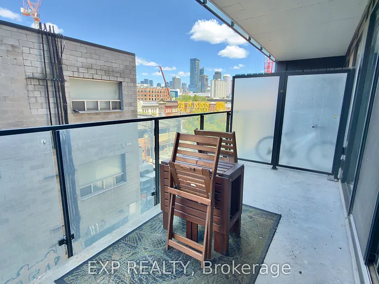 458 Richmond St W #401 — Photo 18