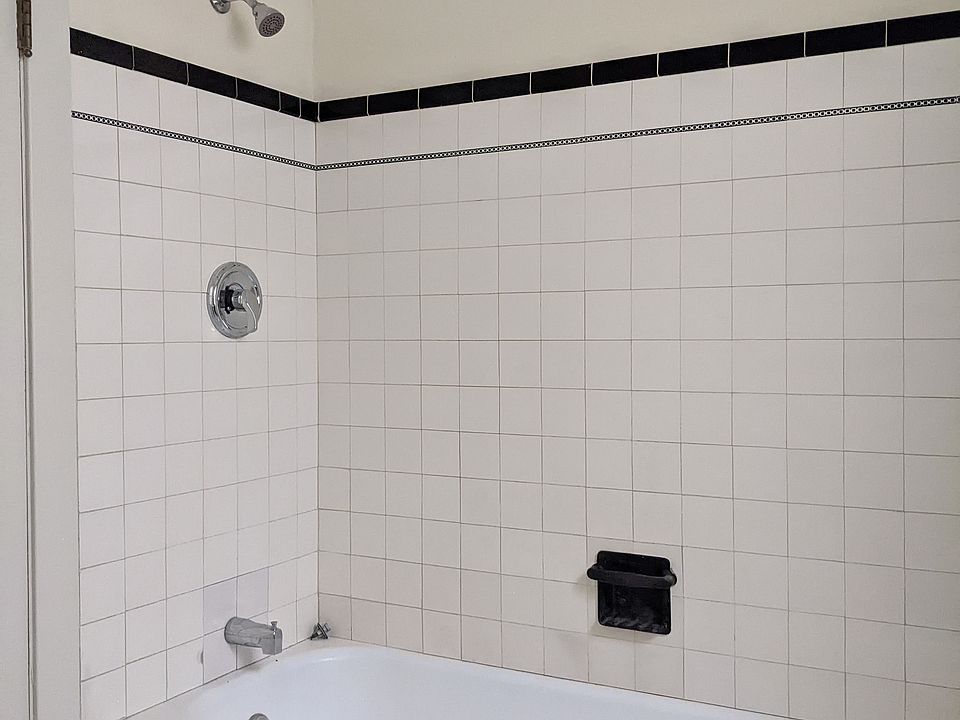 Full Bath