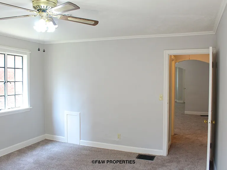 440-450 Rhoads Ave — Photo 31