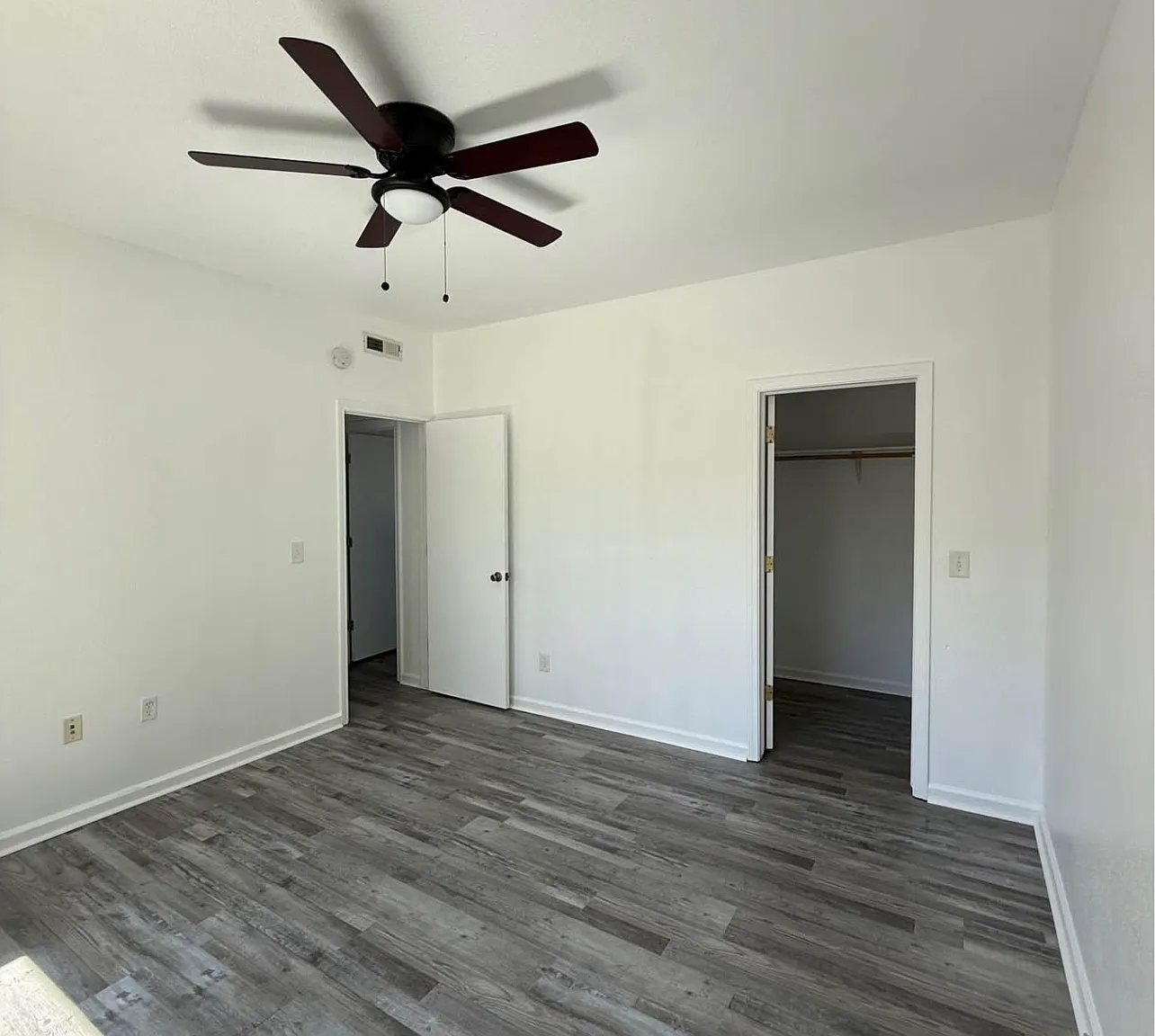 3 bed, 1100 sqft, $1,850 — Photo 4